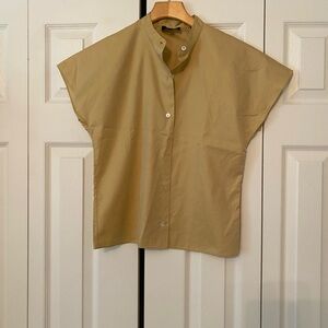 Theory Beige Short-Sleeve Button-Front Blouse